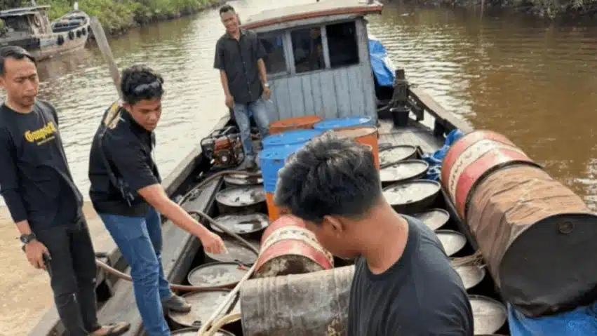 Polda Riau Sita 10 Ribu Liter BBM Ilegal, Empat Pelaku Ditangkap