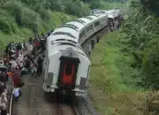 KA Bangunkarta Anjlok, KAI Lakukan Rekayasa Perjalanan dan Siapkan Bus