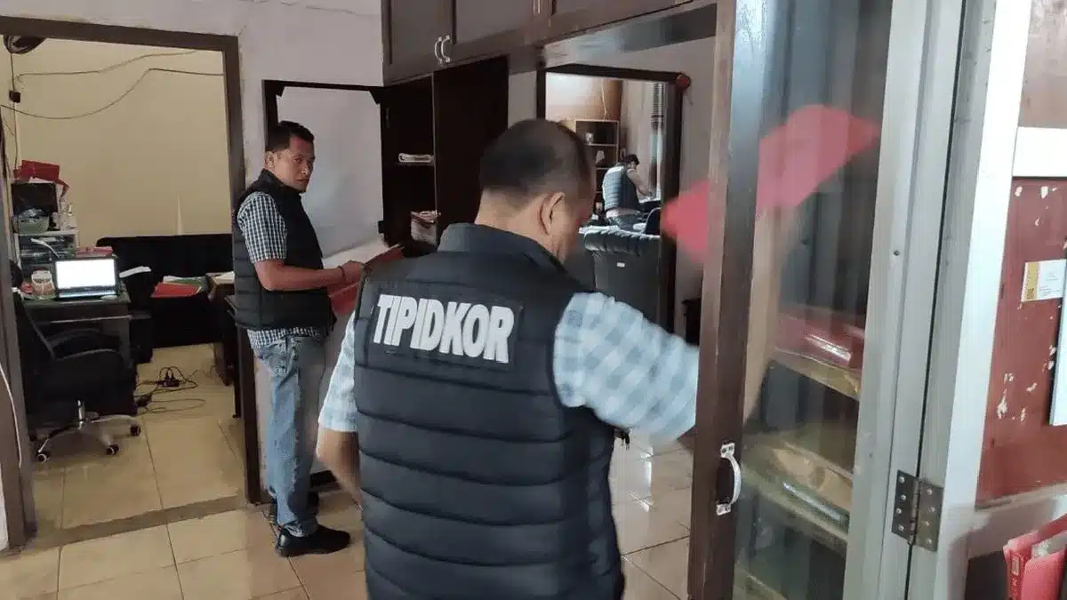 Polda Bengkulu Geledah Dua Kantor Dinas dan Empat Rumah Pejabat di Kepahiang Terkait Dugaan Korupsi
