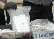 22 Kg Kokain Terdampar di Pantai Gili Genting, Polisi Selidiki Jalur Penyelundupan