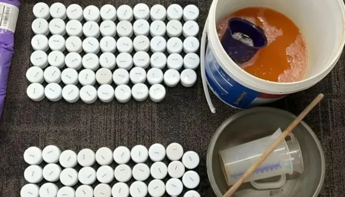 Bareskrim Polri Bongkar Produksi Kosmetik Ilegal di Bogor, Tiga Tersangka Diamankan