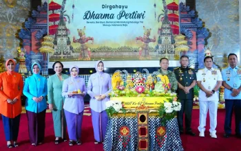 Hadiri Puncak HUT ke-62 Dharma Pertiwi, Panglima TNI Dorong Peran Keluarga TNI