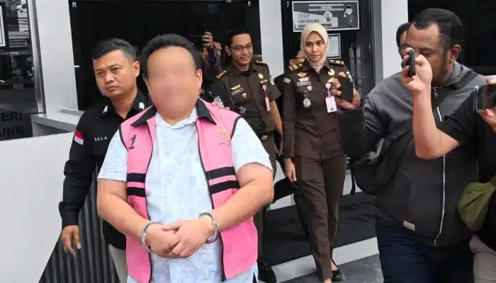 Kejari Bandung Tetapkan Dua Tersangka Korupsi Pengadaan Ayam, Kerugian Negara Capai Rp125 Miliar