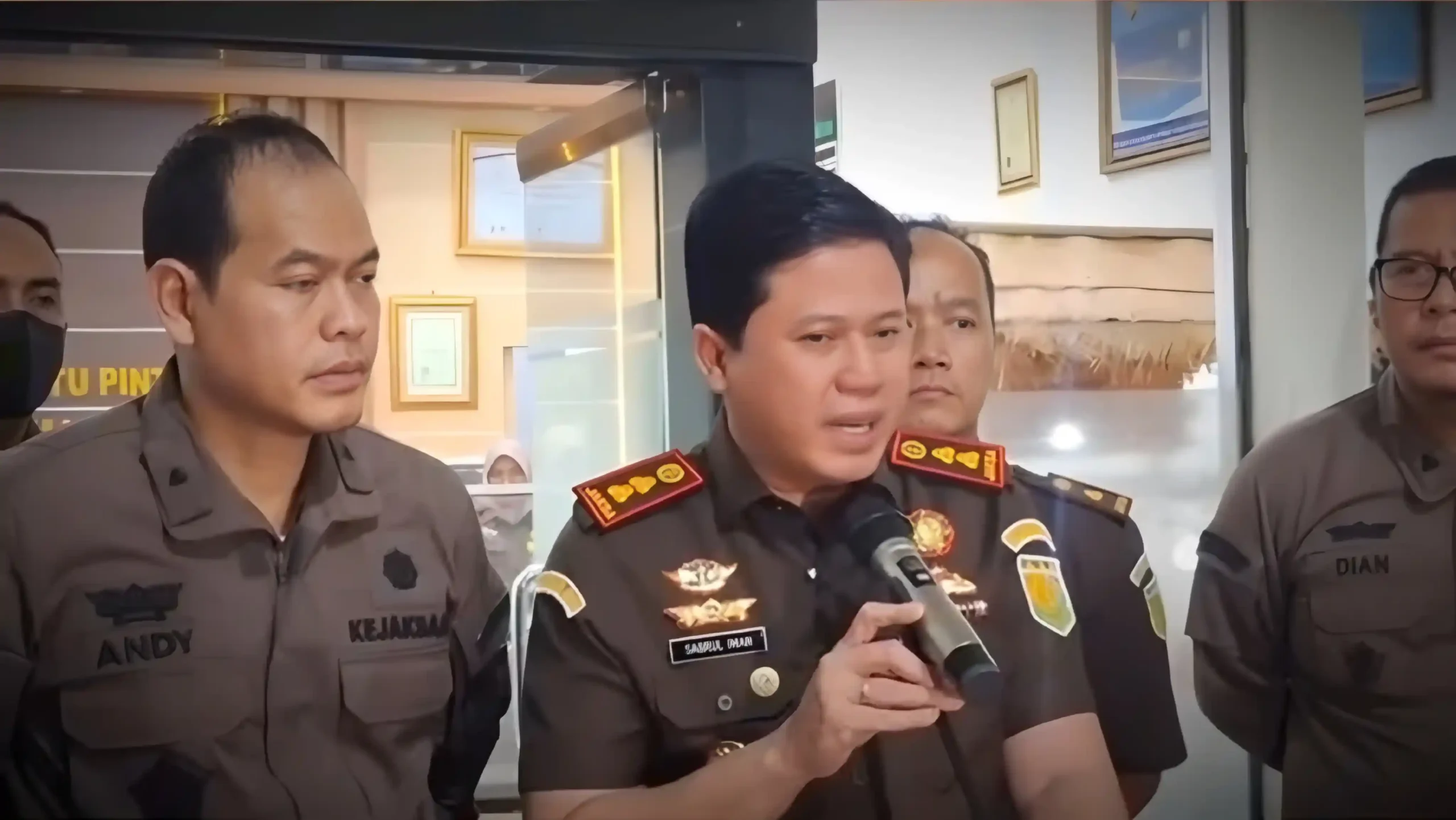 Kejari Magetan Tetapkan Ketua DPRD Jadi Tersangka Korupsi Dana Hibah Pokir
