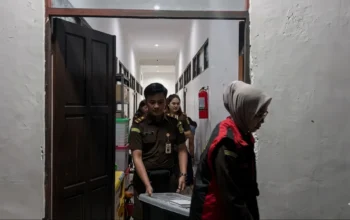 Kejari Palangka Raya Geledah Kantor KPU, Selidiki Dugaan Korupsi Dana Hibah