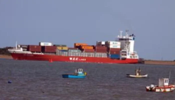 Ketegangan di Selat Hormuz Meningkat, Situasi Timur Tengah Kian Memanas