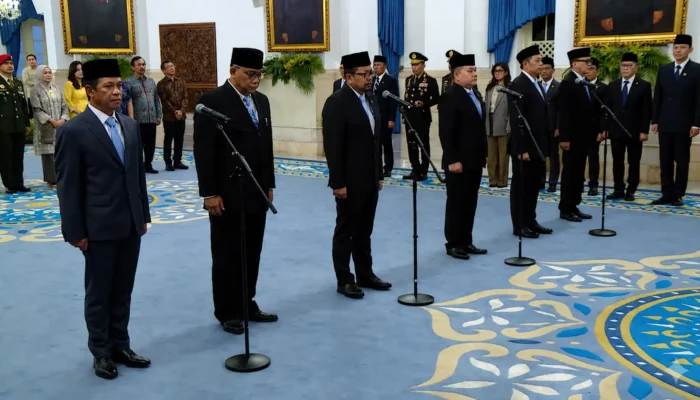 Reshuffle Kabinet: Jumhur Jadi Menteri, Hanif Faisol Bergeser