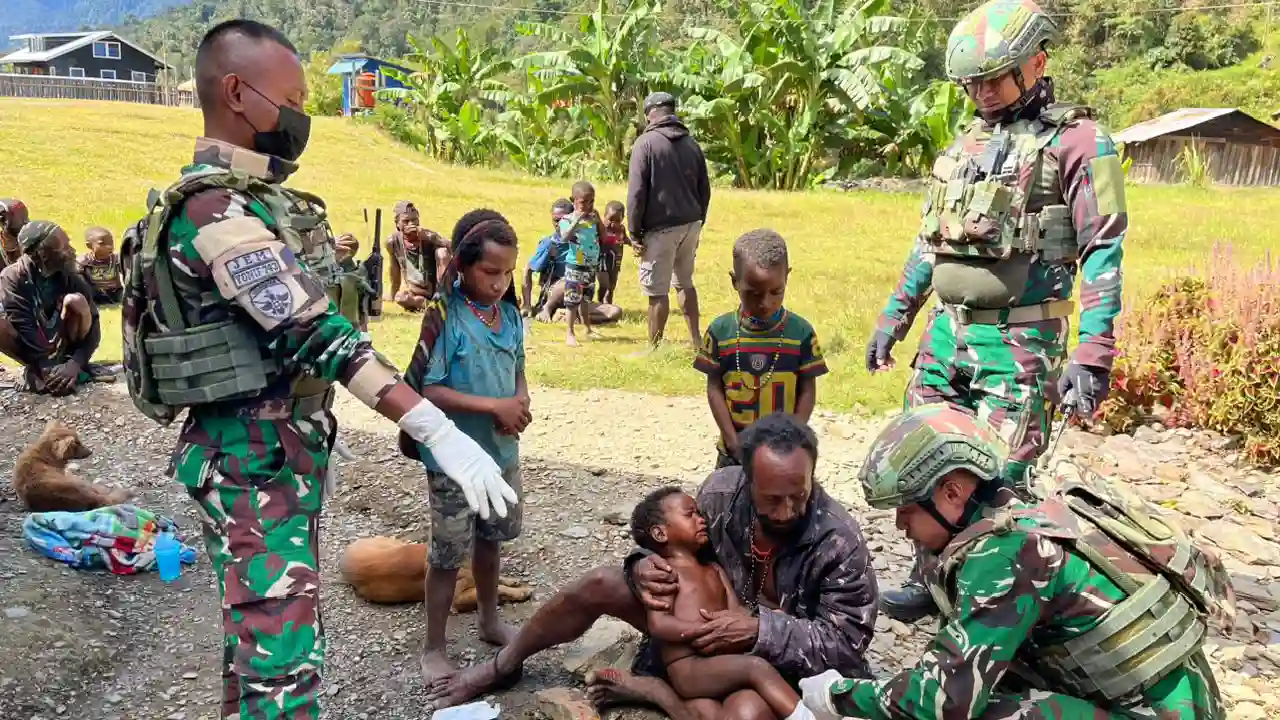 Tiga Warga Sipil Jadi Korban Penembakan di Sinak, TNI Lakukan Evakuasi