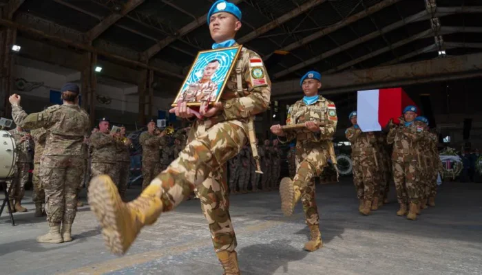 UNIFIL Gelar Upacara Penghormatan untuk Kopral Rico Pramudia