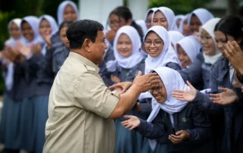 Antusias Pelajar FOJB Kunjungi Istana, Dari Pembekalan hingga Bertemu Presiden