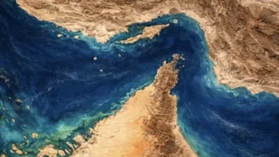 Iran Peringatkan Inggris-Prancis: Kapal Perang Akan Direspons Tegas