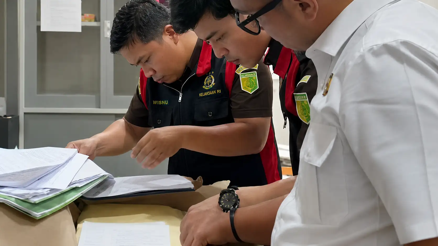 Kasus Dugaan Korupsi Proyek RSUD, Penyidik Kejari Simeulue Sita Dokumen
