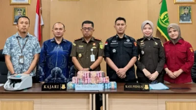 Kejari Bulukumba Terima Pengembalian Kerugian Negara Rp1,4 Miliar Kasus Korupsi Beras SPHP