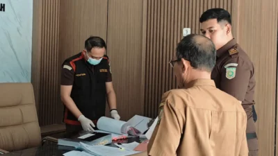 Kejari HST Geledah Empat Lokasi Terkait Dugaan Korupsi Pengadaan Alkes di Dinkes