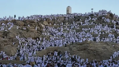 Lebih dari 1,6 Juta Jemaah Haji Padati Arafah Jalani Wukuf