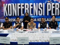 Polda Kepri Gagalkan Penyelundupan 100 Ribu Benih Lobster Senilai Rp10 Miliar