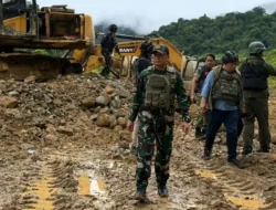 Satgas PKH Tertibkan Tambang Emas Ilegal di Nabire, 10 Alat Berat Diamankan
