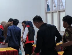 Kejari Bombana Geledah Tiga Lokasi dalam Penyidikan Dugaan Korupsi Dana Hibah Pilkada