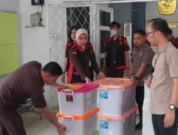 Kejari OKU Timur Geledah Kantor KPU Terkait Dugaan Penyimpangan Dana Hibah Pilkada