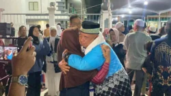 Pemulangan Jemaah Haji Debarkasi Jakarta Dimulai, Kloter Pertama Tiba Lebih Cepat