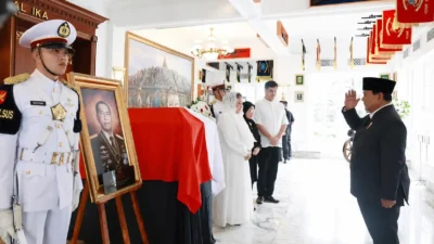 Presiden Prabowo Hadiri Persemayaman Jenderal TNI (Purn) Ryamizard Ryacudu