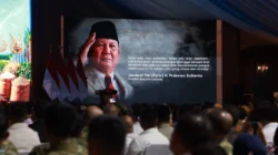 Berantas Kemiskinan, Presiden Prabowo Buka Peluang Kurangi Anggaran Pertahanan dan Kepolisian