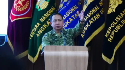 Beri Pembekalan 152 Perwira Sesko, Panglima TNI Ingatkan Bahaya Perang Narasi