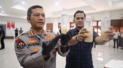 Gagalkan Penyelundupan 50 Ribu Benih Lobster di Pelabuhan Merak, Dua Orang Ditangkap