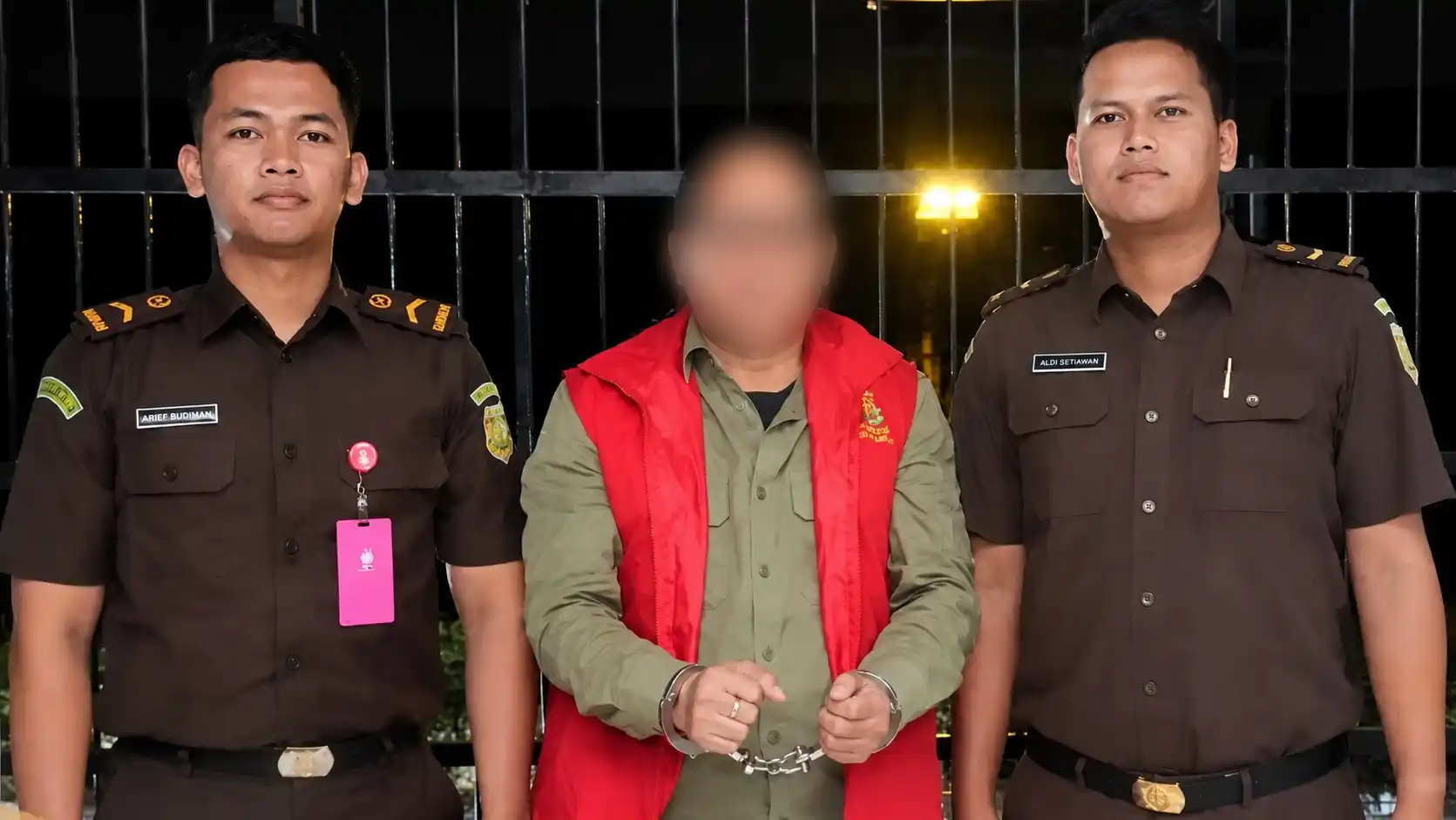 Kejati Jatim Tetapkan Mantan Dirut Kebun Binatang Surabaya Tersangka Korupsi, Kerugian Negara Rp10,2 Miliar