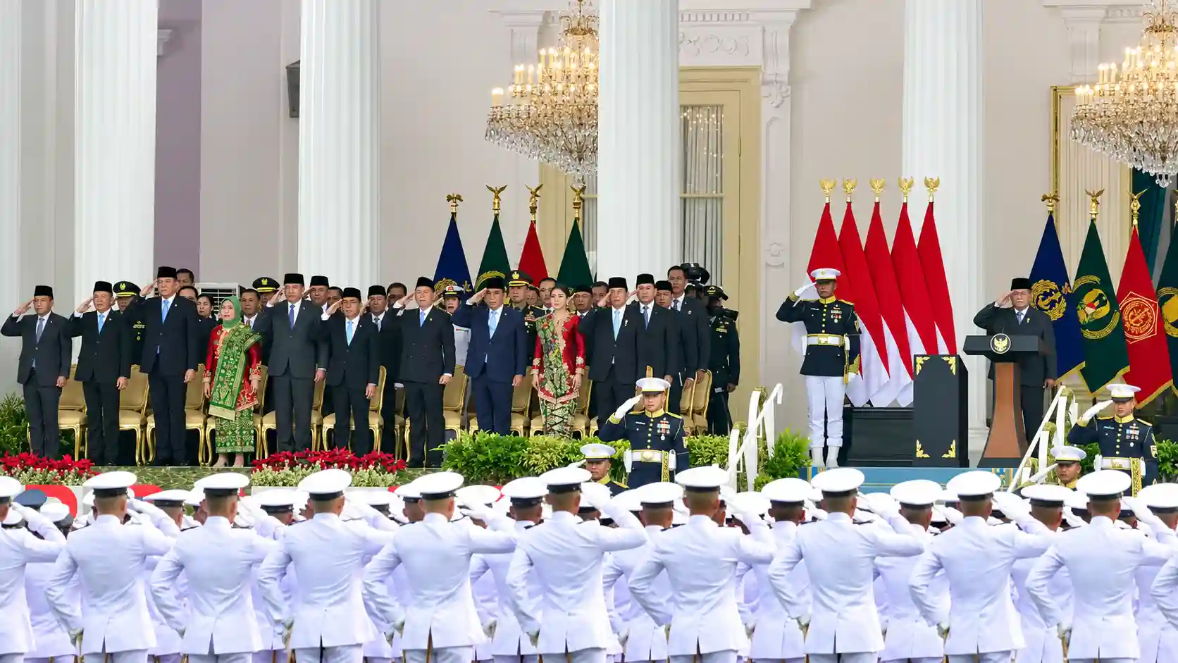 Presiden Prabowo Lantik 1.177 Perwira Remaja TNI-Polri, Setialah Kepada Rakyat Indonesia