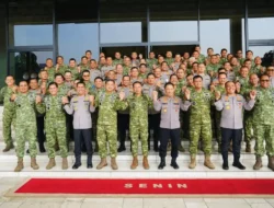 Silaturahmi Dengan Panglima TNI, Kapolri Pastikan Sinergitas TNI-Polri Terus Diperkuat