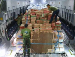 Hari ke-16 Gempa NTT, TNI Kerahkan 8.126 Personel dan Salurkan 1.011 Ton Bantuan
