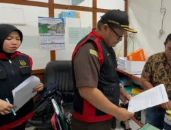 Kejari Padang Panjang Geledah Kantor Dinas PUPR Terkait Dugaan Korupsi Proyek Jalan