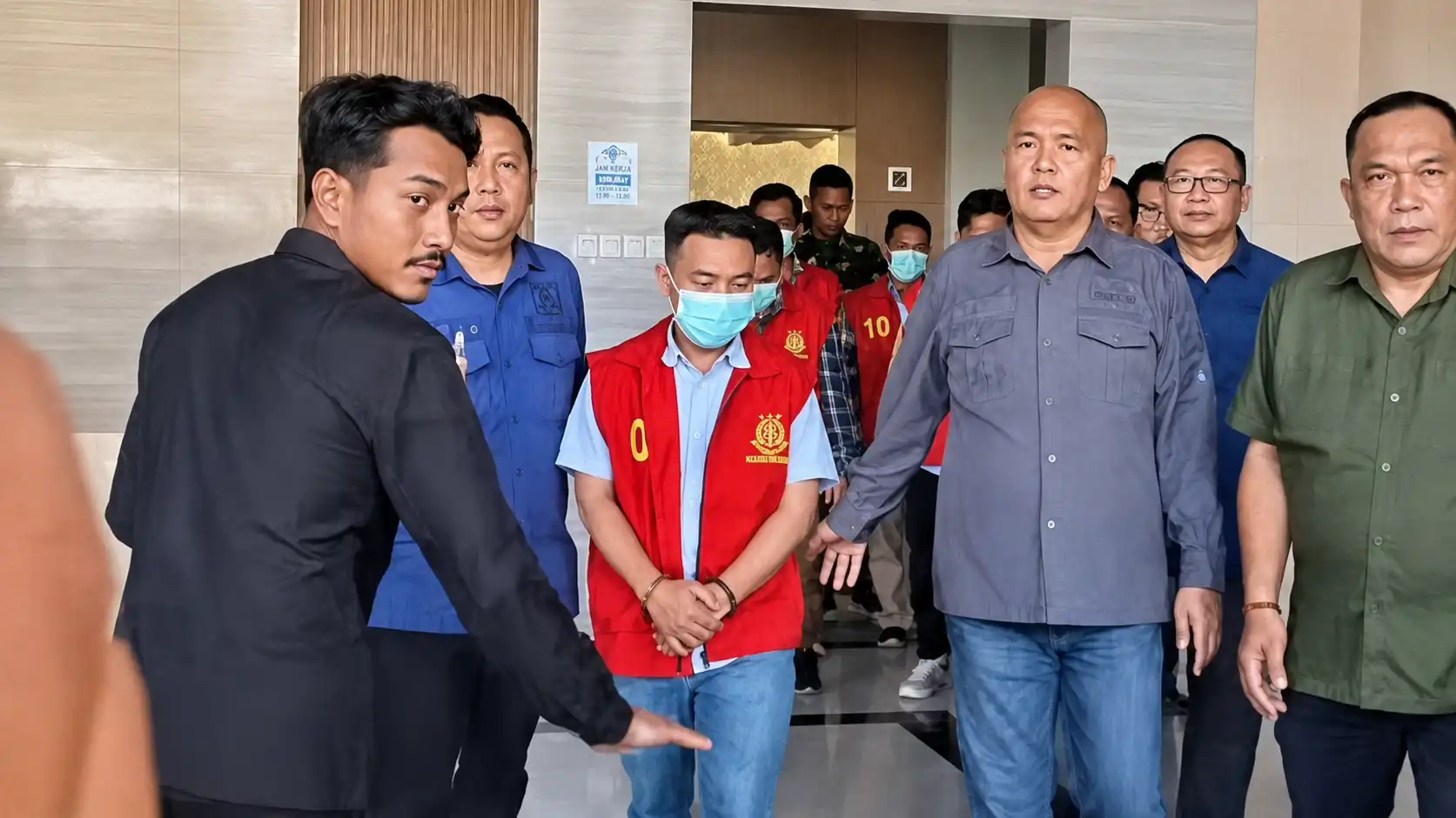 Kejati Kalteng Tahan Lima Komisioner KPU Kotim, Diduga Korupsi Dana Hibah