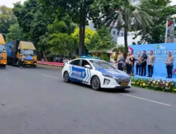 Polda Metro Jaya Kirim 12 Truk Bantuan untuk Korban Gempa NTT