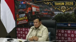 Presiden Prabowo Pimpin Rapat Penanganan Karhutla Sumatera, Siapkan 1.000 Perwira TNI-Polri