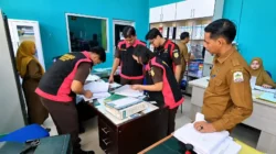 Kejari Aceh Singkil Geledah Kantor Disdikbud Terkait Dugaan Korupsi Dana BTT Rp1,77 Miliar