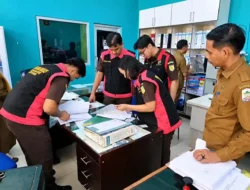 Kejari Aceh Singkil Geledah Kantor Disdikbud Terkait Dugaan Korupsi Dana BTT Rp1,77 Miliar