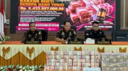 Kejari Mimika Eksekusi Uang Pengganti Rp5,43 Miliar Kasus Korupsi Aerosport