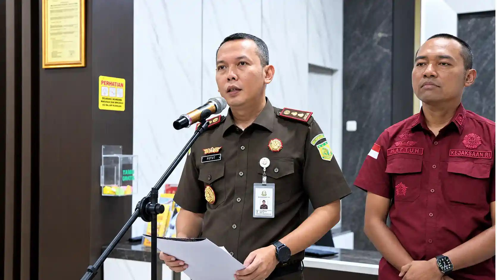 Kejari Tapin Tetapkan Tiga Tersangka Dugaan Korupsi Pengadaan Toilet Portable BPBD