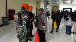 Wadanyon OPM Kodap 35 Diamankan TNI di Bandara Dekai, Diduga Hendak Beli Senjata Api