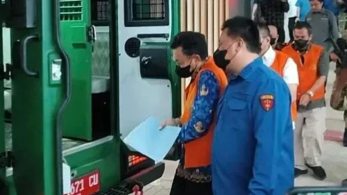Kejati Kalsel Tahan Tiga Tersangka Korupsi Dana Kemitraan BKSDA, Kerugian Negara Rp5,62 Miliar